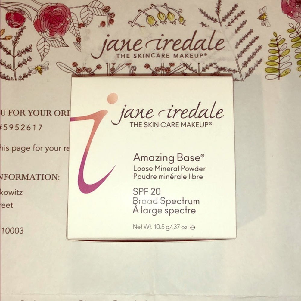 Amazing Base mineral powder- SPF 20 color: Amber